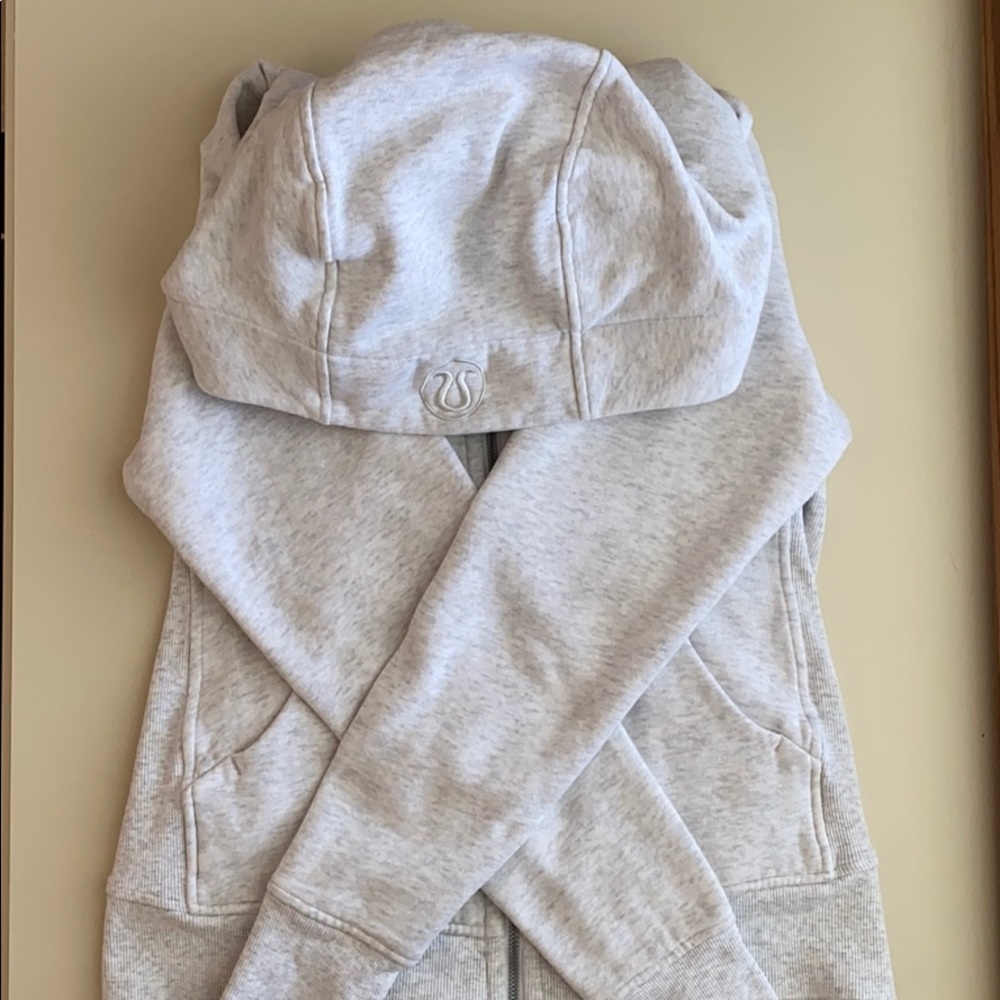 Lululemon Scuba Hoodie Size 8